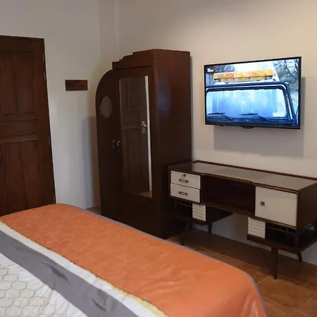 Casa Marina Bed And Breakfast Pagsanjan Exterior photo
